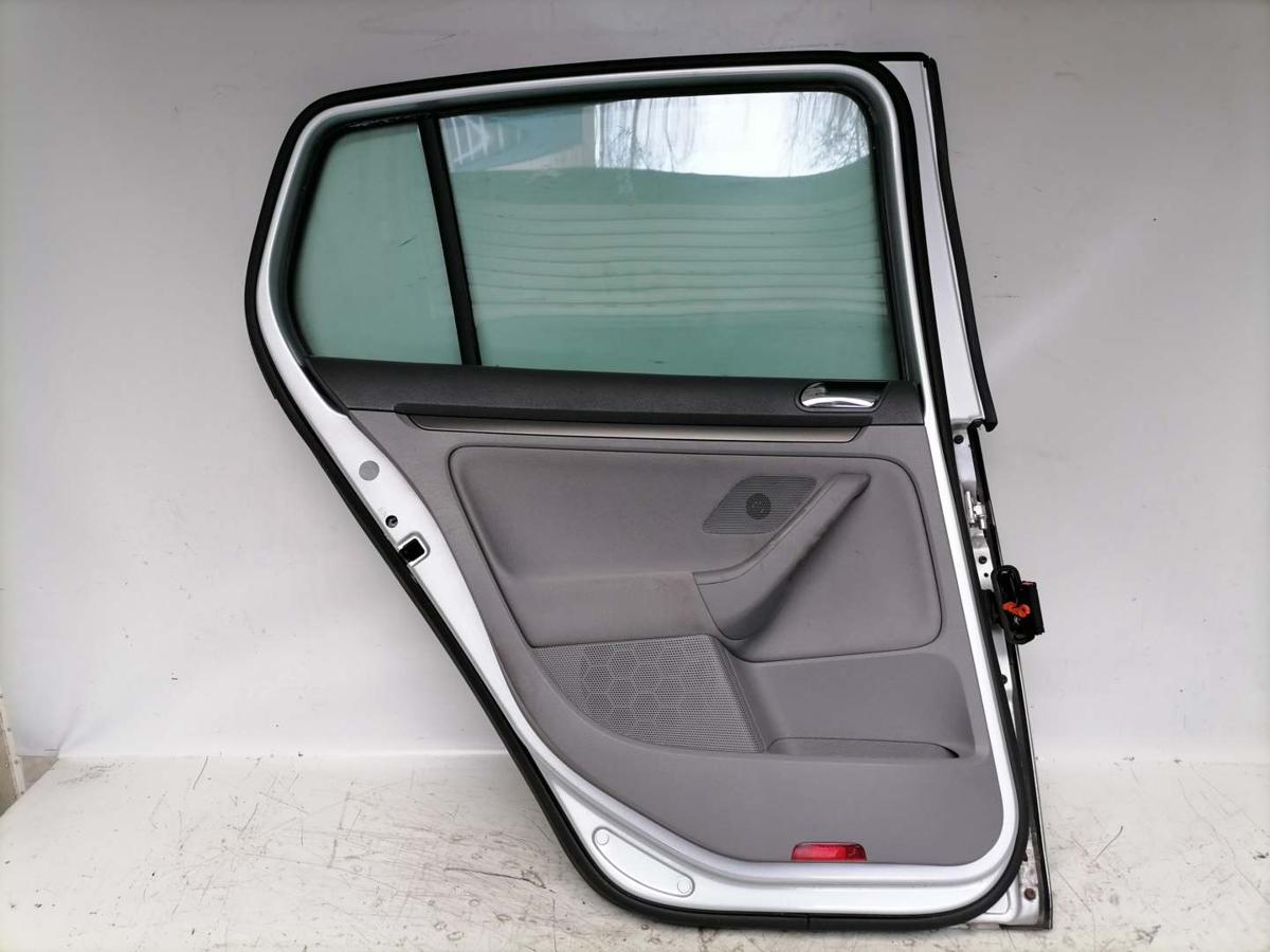 VW Golf 5 original T&uuml;r hinten links LA7W Reflexsilber Flie&szlig;heck BJ04